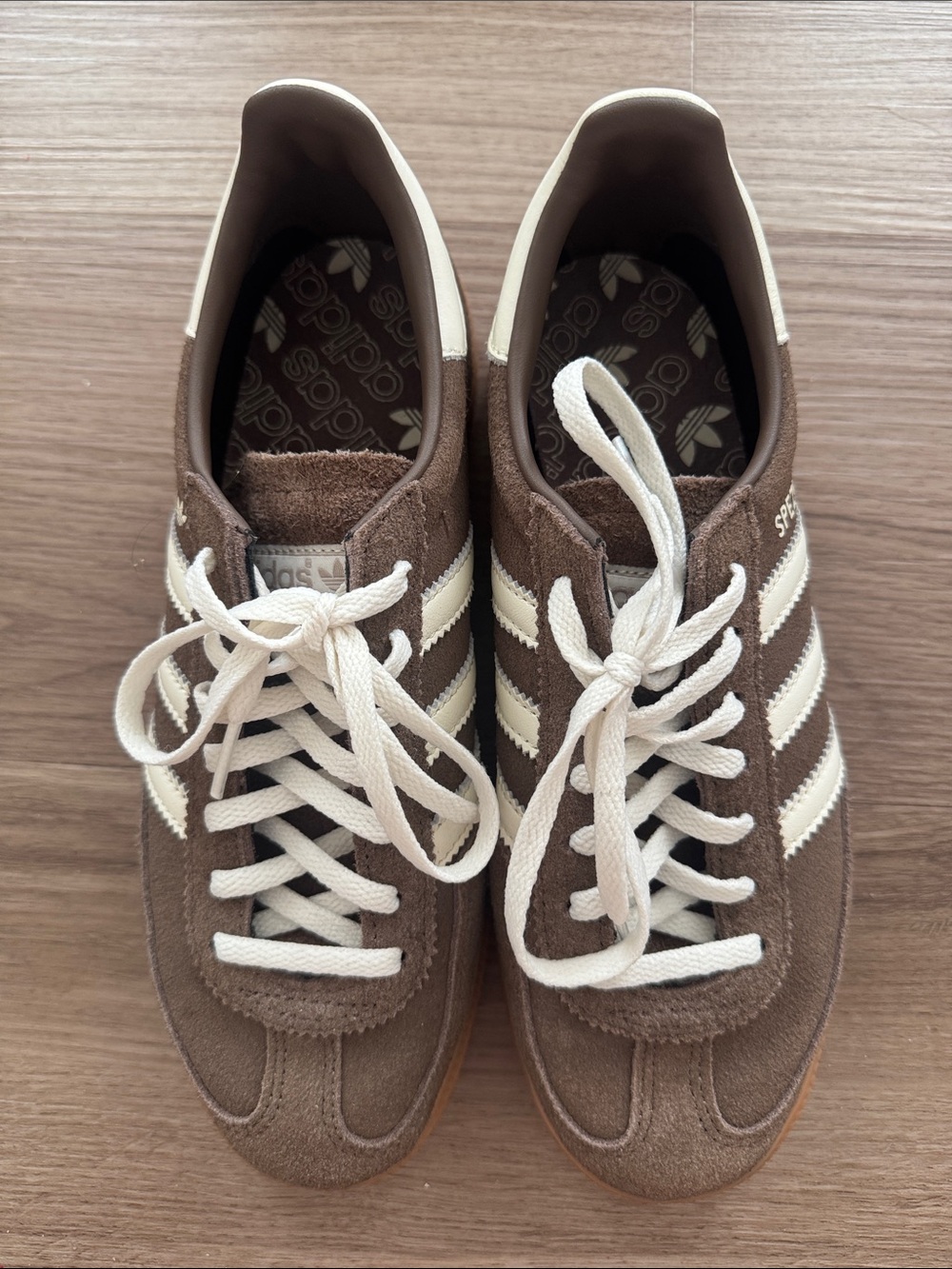 adidas Originals Spezial Suede Sneakers in Brown and White - Picture 2 of 6